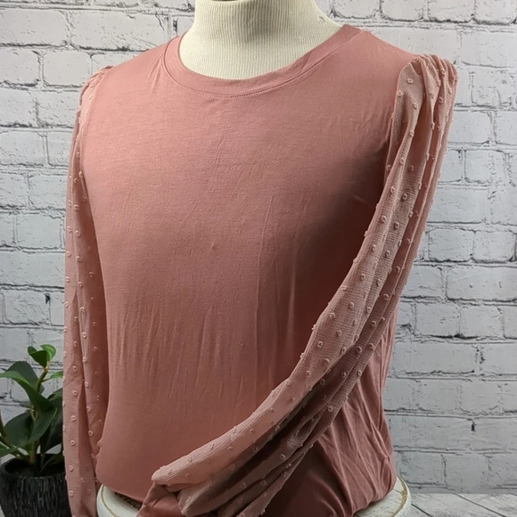 Poofy sleeved Swiss dot blouse XL, salmon - Picture 1 of 9